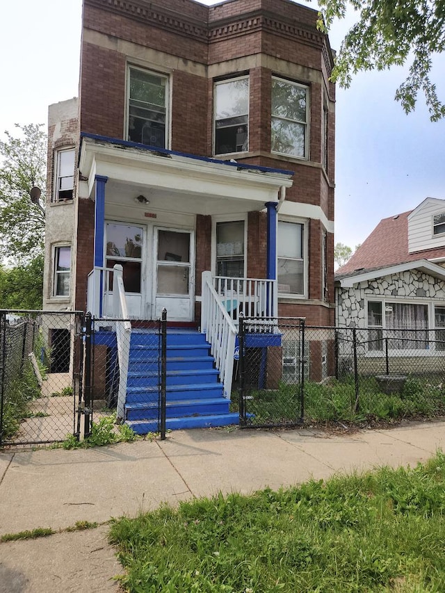 5350 S Winchester Ave, Chicago, IL 60609 - photo 1