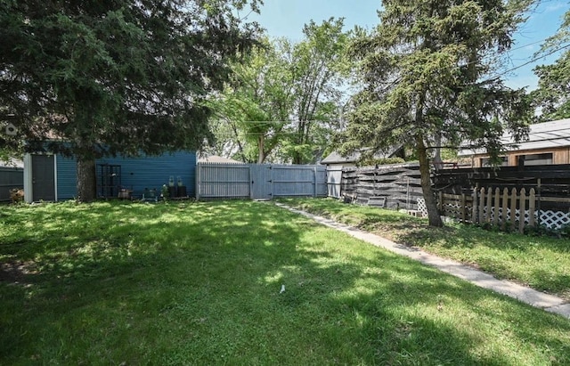 3102 Edina Blvd, Zion, IL 60099 - fenced backyard with a gate