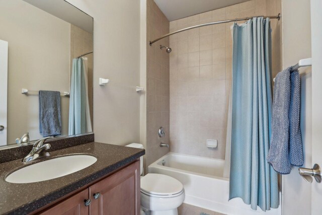 24 Wood Oaks Dr, South Barrington, IL 60010 - full bathroom with vanity, shower / tub combo, and toilet