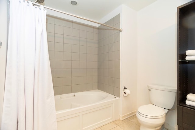 5430 N Sheridan Rd Unit 703, Chicago, IL 60640 - full bath featuring tile patterned flooring, shower / bath combination with curtain, and toilet