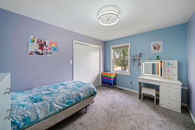 2113 Lolo Pass Dr, Plainfield, IL 60586 - bedroom featuring carpet flooring and a closet