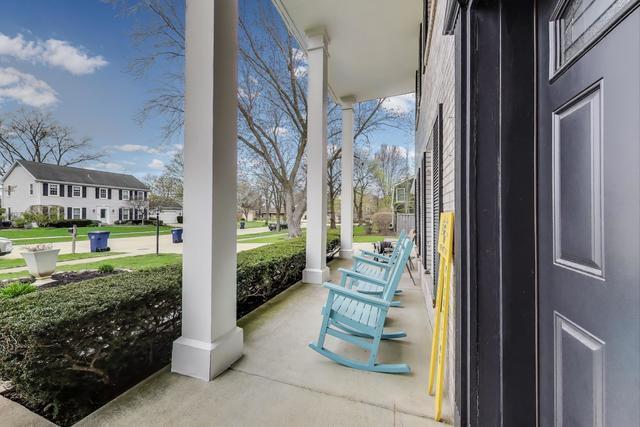 613 Michelline Ln, Northbrook, IL 60062 - covered porch with a residential view