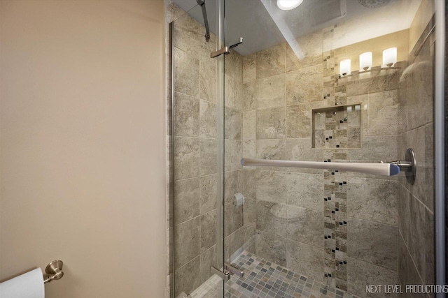1035 Warwick Cir N, Hoffman Estates, IL 60169 - full bathroom featuring a stall shower
