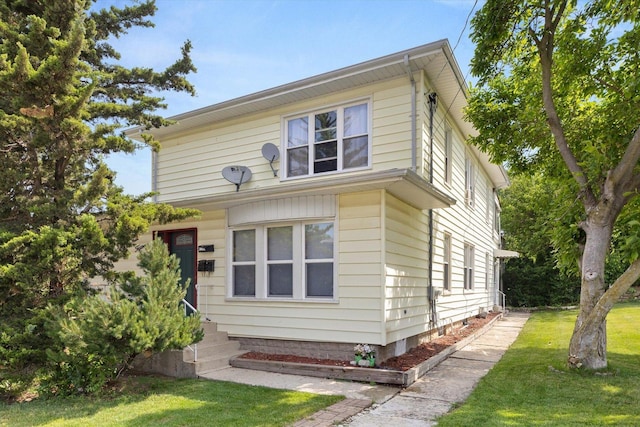 415 Fremont St, Lemont, IL 60439 - view of front of home featuring a front lawn