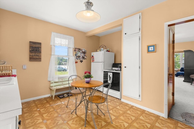 415 Fremont St, Lemont, IL 60439 - dining space with healthy amount of natural light and baseboards