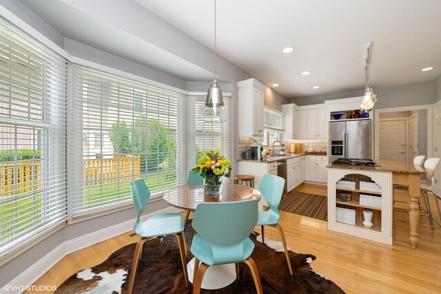 400 Saint Andrews Ln, Gurnee, IL 60031 - dining area featuring light wood finished floors and recessed lighting