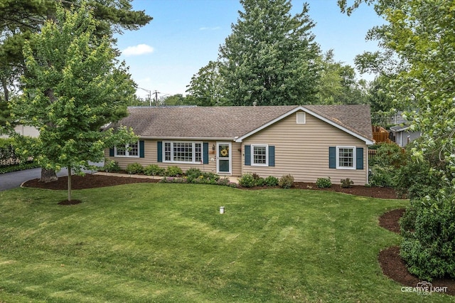 23551 W Winston Ave, Plainfield, IL 60586 - ranch-style home featuring a front lawn and roof with shingles