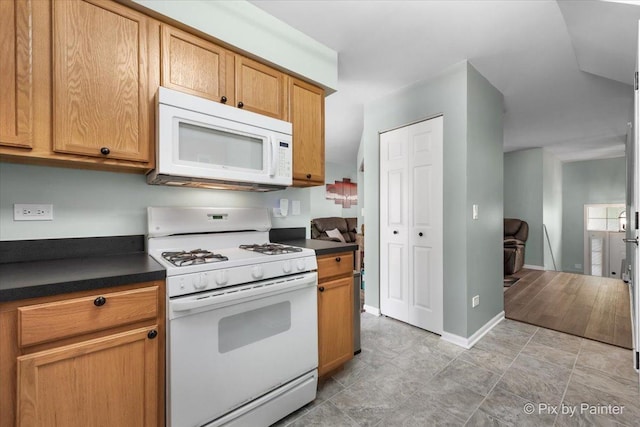 34410 N Barberry Ct, Round Lake, IL 60073 - photo 11