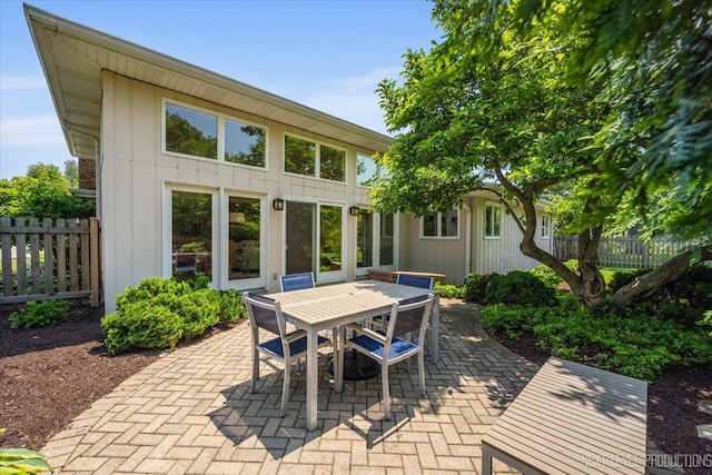 1614 Orth Dr, Wheaton, IL 60189 - view of patio with outdoor dining space
