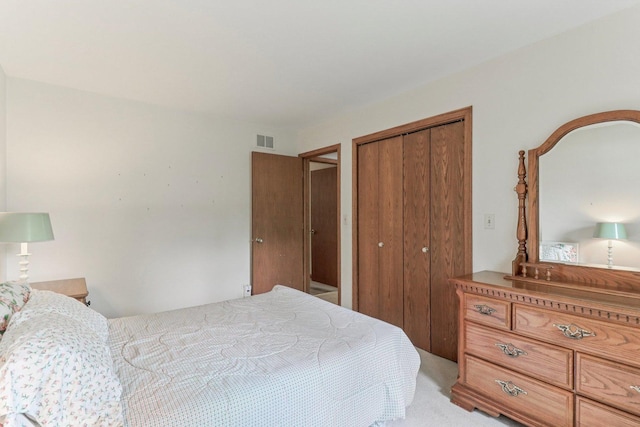 35932 N Watson Ave, Ingleside, IL 60041 - bedroom featuring a closet