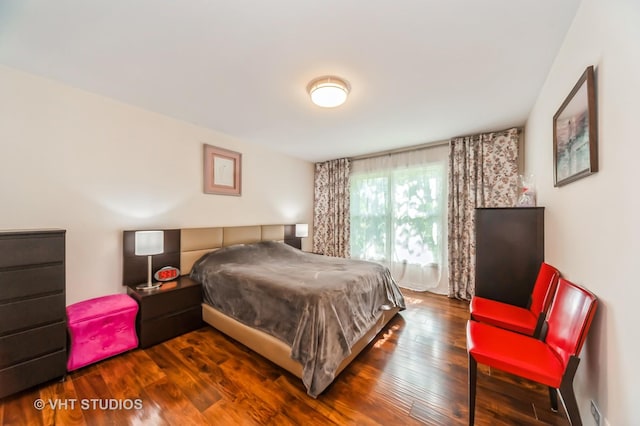 75 Willow Pkwy, Buffalo Grove, IL 60089 - bedroom featuring wood finished floors