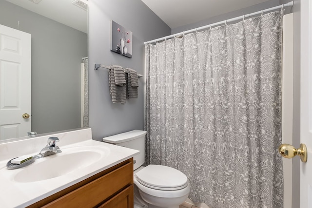 1216 Barlina Rd, Crystal Lake, IL 60014 - full bath with vanity and curtained shower