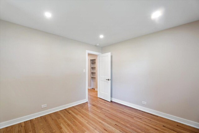 114 S Waverly Pl, Mount Prospect, IL 60056 - unfurnished room with light wood-style floors and recessed lighting