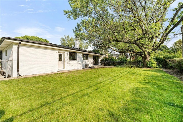 114 S Waverly Pl, Mount Prospect, IL 60056 - view of fenced backyard
