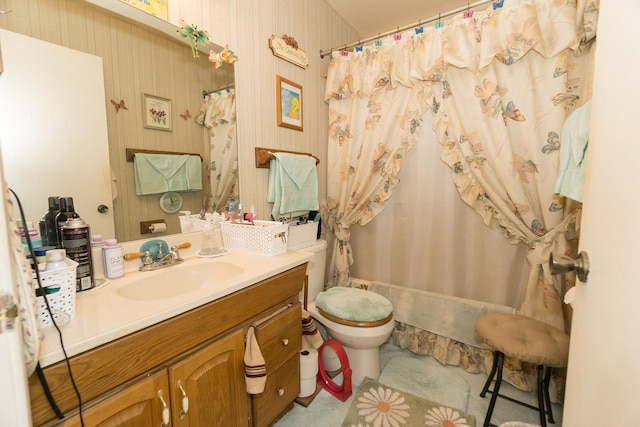 215 Chase Ct, Bolingbrook, IL 60440 - full bath with shower / bath combo with shower curtain, toilet, and vanity