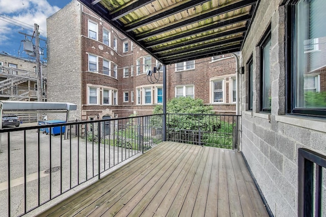 5021 N Kenmore Ave Unit 1S, Chicago, IL 60640 - view of wooden deck