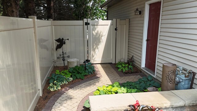 873 Beauchamp Ave, Manteno, IL 60950 - view of yard with a gate