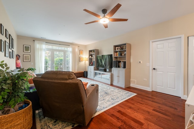 620 Mchenry Rd Unit 102, Wheeling, IL 60090 - living room featuring dark wood-style floors and ceiling fan