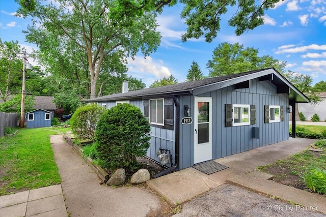 1912 Oakleaf Dr, Mchenry, IL 60050 - view of shed