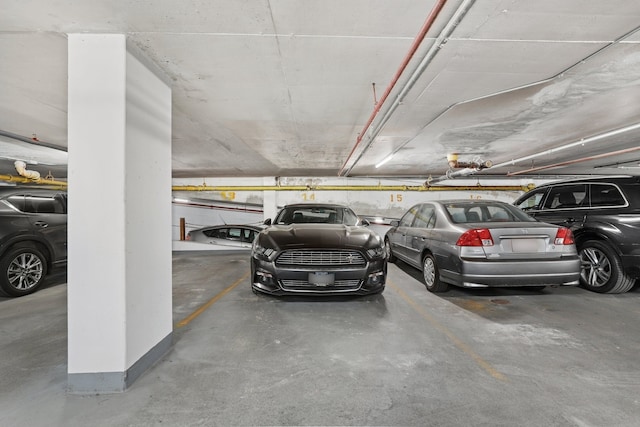 2754 N Hampden Ct Unit 2002, Chicago, IL 60614 - view of parking garage