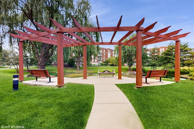 720 Prestwick Ln Unit 207, Wheeling, IL 60090 - view of community with a lawn and a pergola
