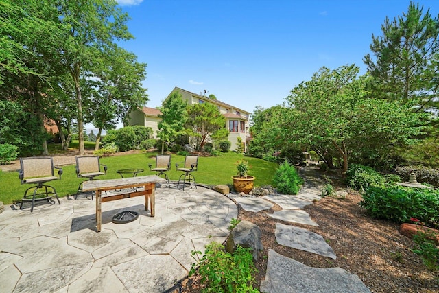 25014 W Nicklaus Way, Antioch, IL 60002 - view of patio