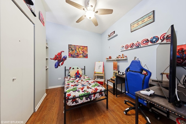 208 W Washington St Unit 1205, Chicago, IL 60606 - bedroom with wood finished floors and ceiling fan