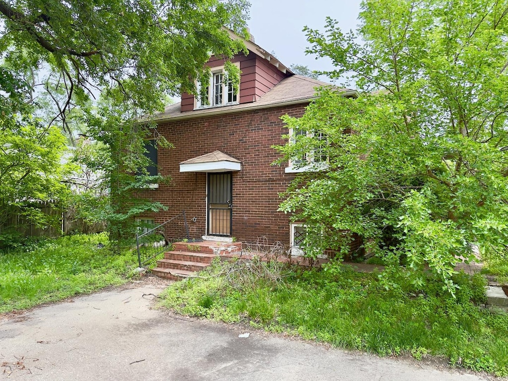 14846 Woodlawn Ave, Dolton, IL 60419 - view of front of house with brick siding