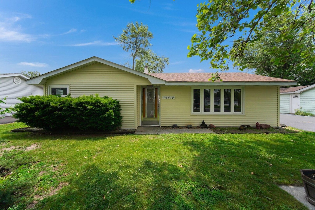 16419 W 147th Pl, Lockport, IL 60441 - photo 1