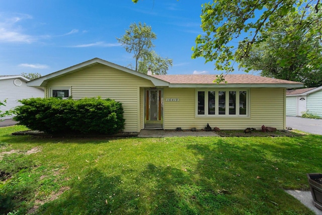 16419 W 147th Pl, Lockport, IL 60441 - ranch-style home featuring a front yard