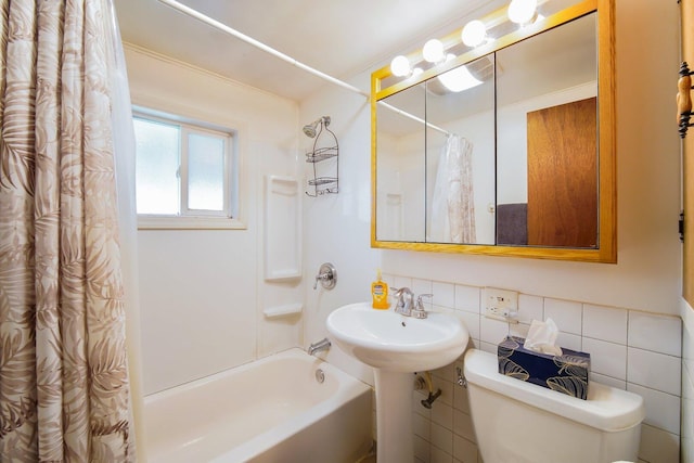 16419 W 147th Pl, Lockport, IL 60441 - full bath featuring toilet, shower / bath combo with shower curtain, and a sink