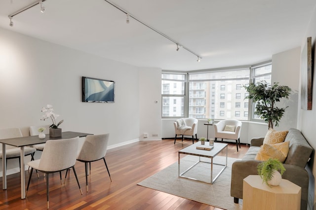 535 N Michigan Ave Unit 2205, Chicago, IL 60611 - living room with rail lighting and wood finished floors