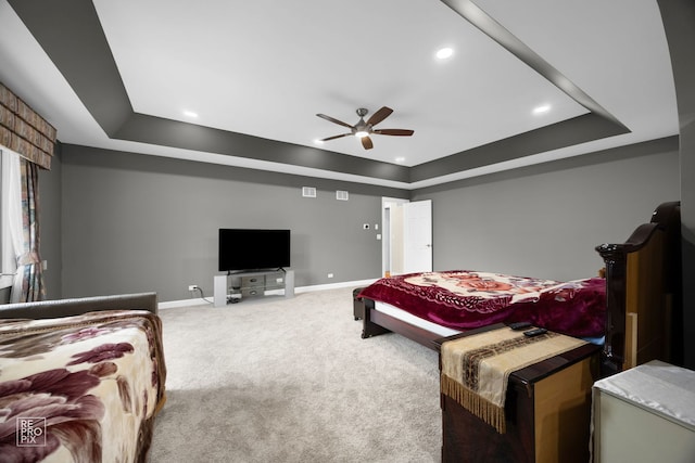 401 Jason Ln, Schaumburg, IL 60173 - bedroom featuring a tray ceiling, carpet, a ceiling fan, and recessed lighting