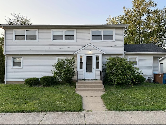 9957 Moody Ave, Oak Lawn, IL 60453 - colonial inspired home with a front lawn
