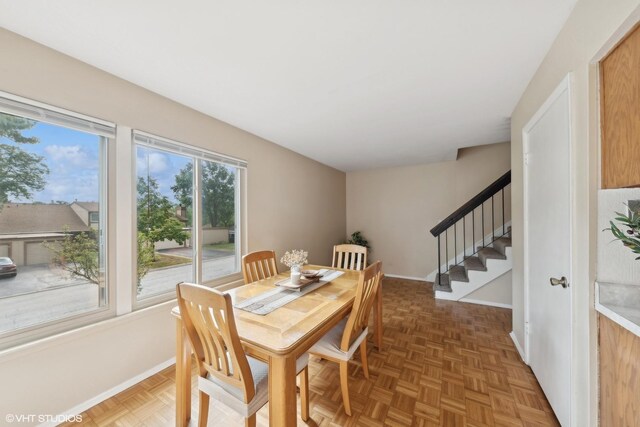 554 N Woodfield Trl, Roselle, IL 60172 - photo 7