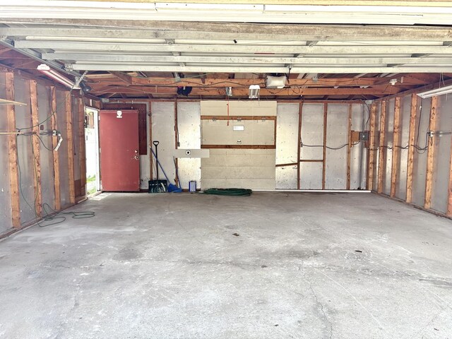 4937 S Kilpatrick Ave, Chicago, IL 60632 - garage featuring a garage door opener