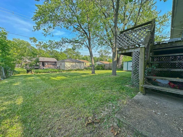 21729 Gailine Ave, Sauk Village, IL 60411 - view of yard with a shed