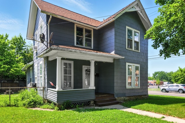 650 Pennsylvania Ave, Aurora, IL 60506 - view of front facade featuring roof with shingles