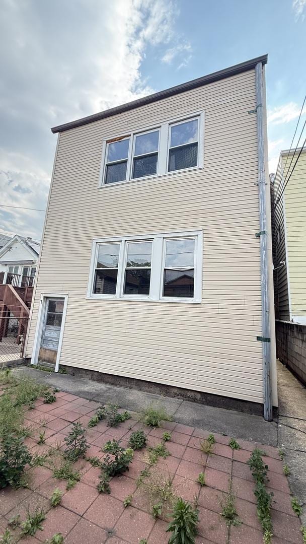 2816 S Lowe St, Chicago, IL 60616 - rear view of property