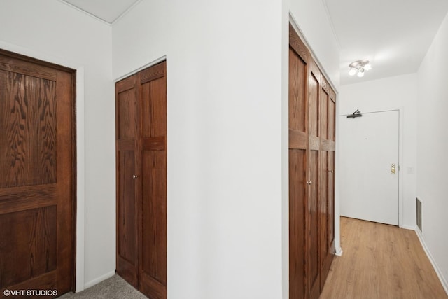 780 S Federal St Unit 1006, Chicago, IL 60605 - hall featuring baseboards and light wood-style floors