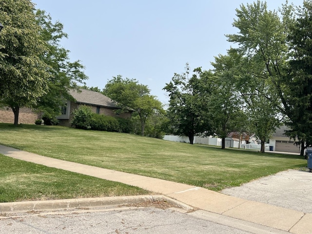 310 Massasoit St, Minooka, IL 60447 - view of grassy yard
