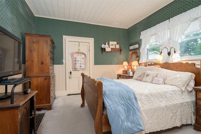 735 W Henry St, Pontiac, IL 61764 - bedroom with wallpapered walls, carpet, and ornamental molding