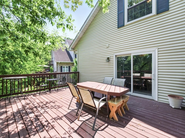 1386 Laurel Oaks Dr, Streamwood, IL 60107 - wooden terrace featuring outdoor dining area