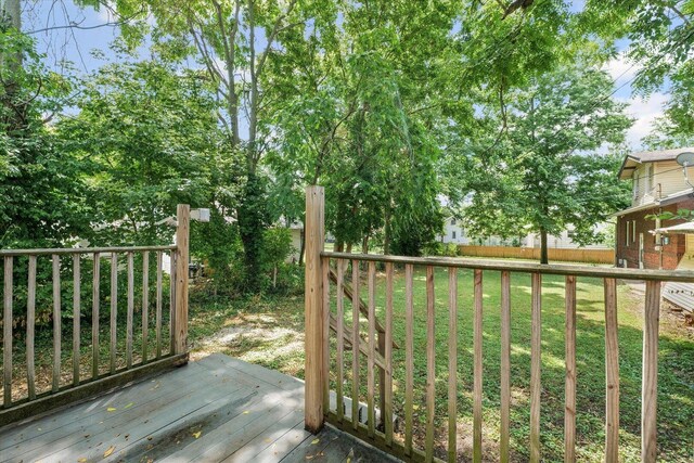 1391 W Decatur St, Decatur, IL 62522 - view of wooden terrace