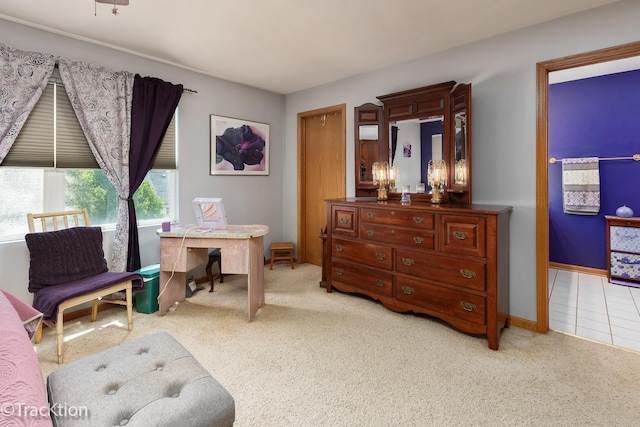 6158 W 60th St, Chicago, IL 60638 - living area featuring carpet flooring, a desk, and baseboards