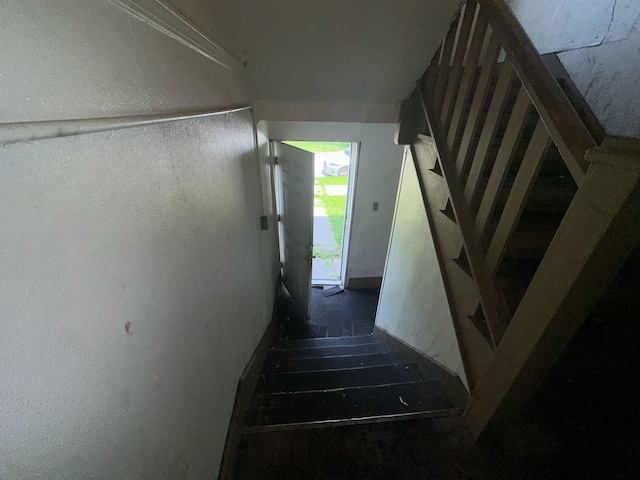 15201 Turlington Ave, Harvey, IL 60426 - view of stairs