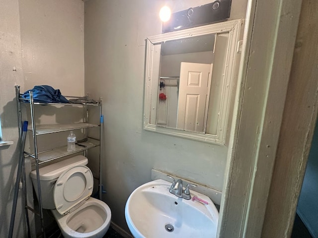 15201 Turlington Ave, Harvey, IL 60426 - bathroom with a sink and toilet