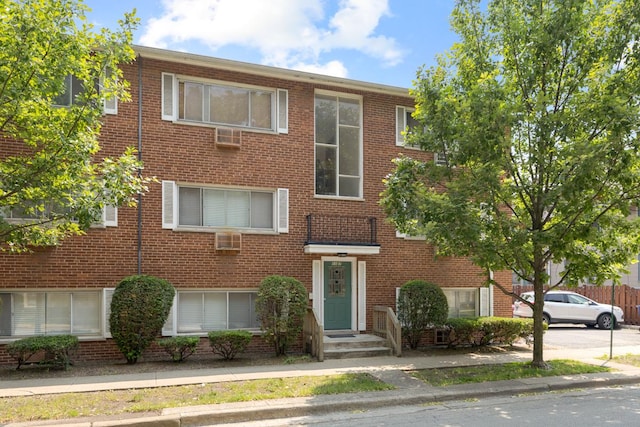 1107 Washington Blvd Unit 2E, Oak Park, IL 60302 - view of front of house with brick siding