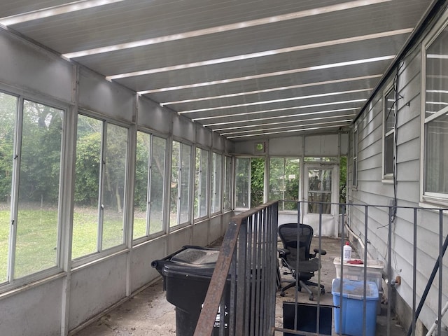 7545 Beloit Ave, Bridgeview, IL 60455 - sunroom featuring healthy amount of natural light