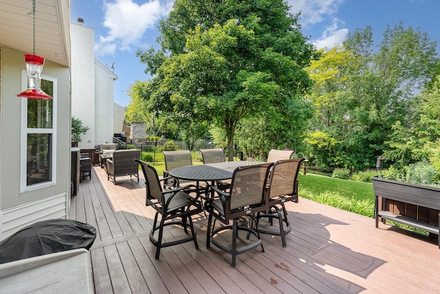 407 Anthony Ct, Oswego, IL 60543 - deck with outdoor dining space